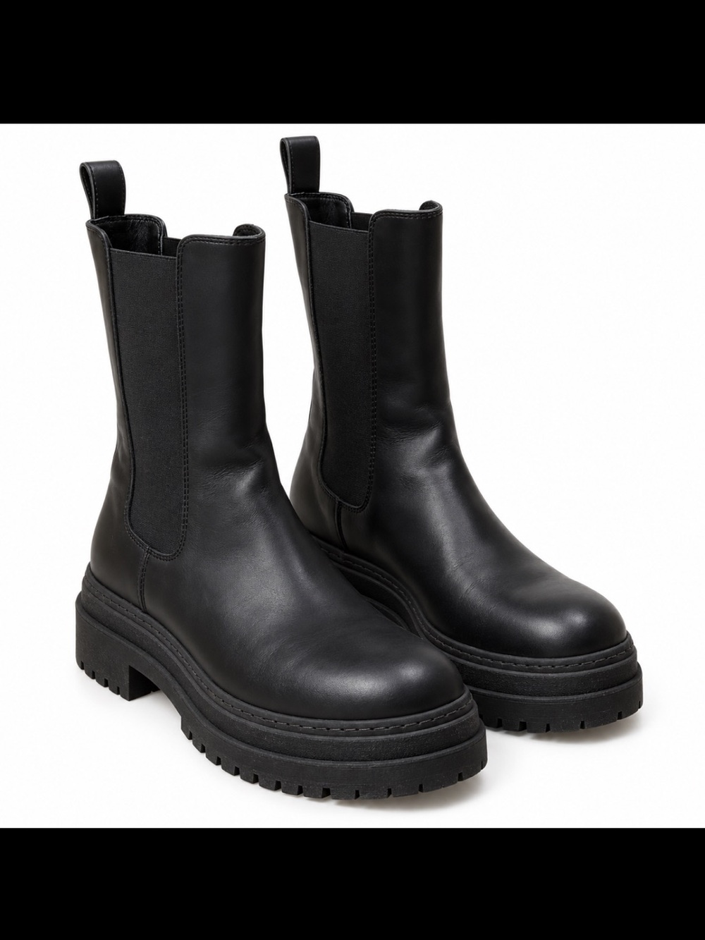 Black Platform Chelsea Boots - Women's Leather Ankle Boots Good American 7